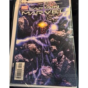 Captain Marvel Comic Book #37 Marvel 2002 David Chriscross‎ Sotomayor
